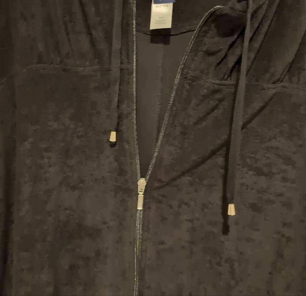 Black Hooded Zip-Front Women's Beach/Pool CoverUp - Picture 2 of 5